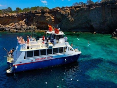 Beach Hopping Day Cruise incl. Unlimited Drinks in Ibiza